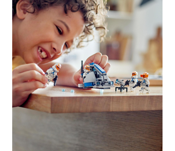 LEGO Star Wars 75359 Zestaw bitewny z 332. oddziałem klonów - 1159416 - zdjęcie 7